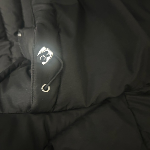 Black Quilted Women's Jacket - Picture 3 of 6